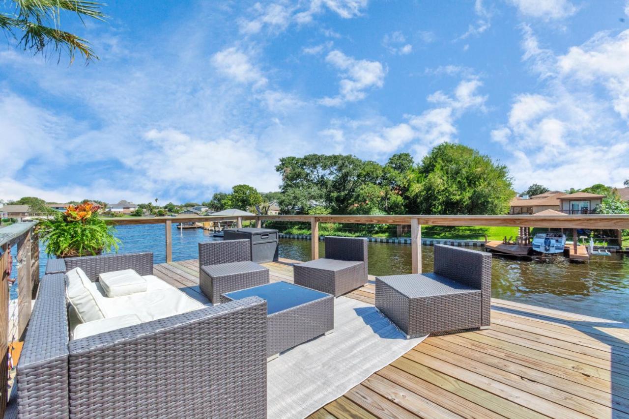 Beauty On The Water! Lake House Near The Beaches! Galveston Eksteriør bilde